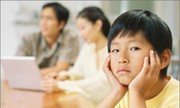Thật phi lý khi các mẹ từ chối trách nhiệm của bố với con
