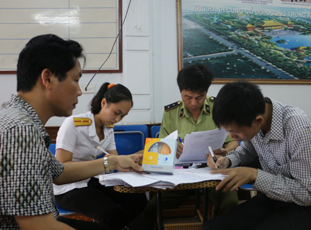 Hà Tĩnh: Phát hiện cơ sở kinh doanh kem chống nắng đã bị thu hồi